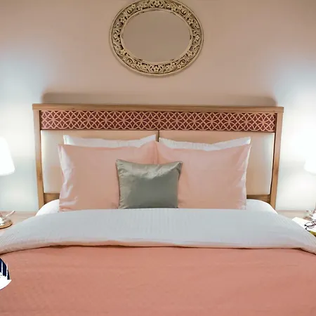 Elegant 1 Bedroom In Business Area Appartement *