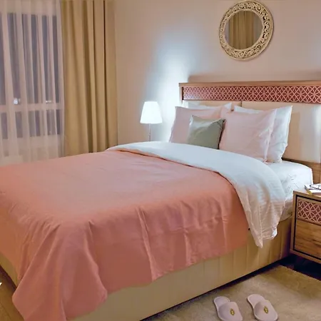 Elegant 1 Bedroom In Business Area * Istanboel